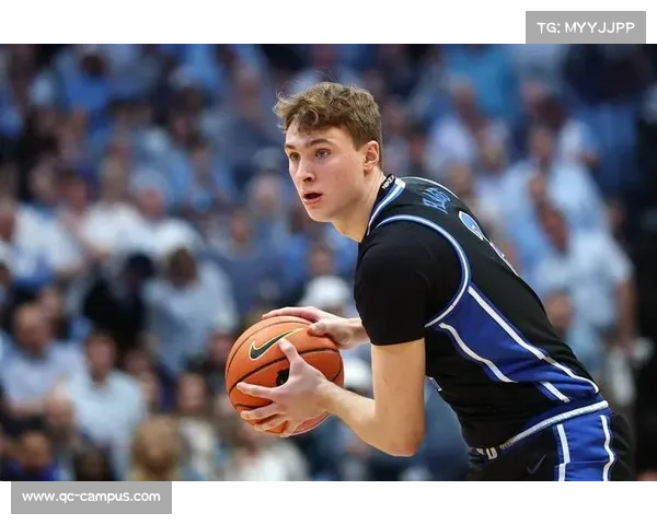 基德赞扬弗拉格出色的场上阅读能力并称其为比赛关键因素